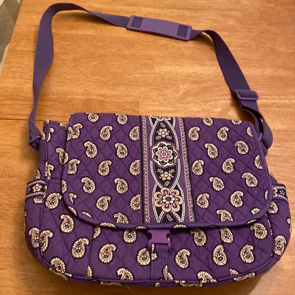 Vera Bradley messenger bag purple paisley design very nice lots of pockets nice